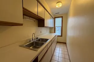 132 Coburn Ave, Worcester, MA 01604 - Photo 7