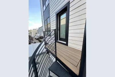 152 W 3rd Street #1, Boston, MA 02127 - Photo 13