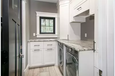 28 South Main Street, Carver, MA 02330 - Photo 19