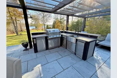 28 South Main Street, Carver, MA 02330 - Photo 33