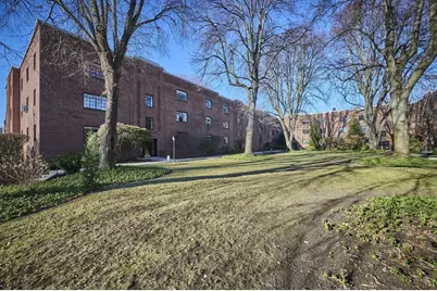 100 Sewall Ave #5, Brookline, MA 02446 - Photo 19