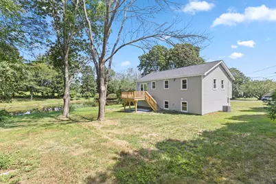 105 Birchwood Dr, Swansea, MA 02777 - Photo 25