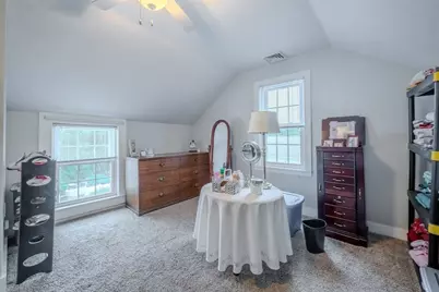 9 Beach Street #B, Millbury, MA 01527 - Photo 13