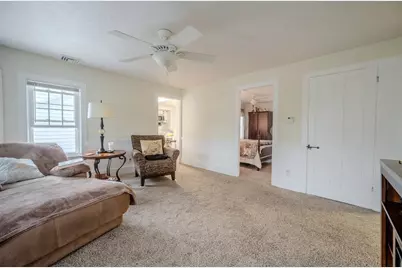 9 Beach Street #B, Millbury, MA 01527 - Photo 9