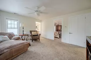 9 Beach St, Millbury, MA 01527 - Photo 9