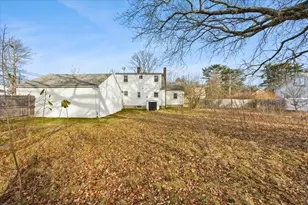 31 Magnolia Ave, Brockton, MA 02301 - Photo 3