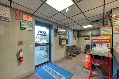 10 Bedford Park #2, Bridgewater, MA 02324 - Photo 5