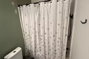 21 Middlesex Ave, Worcester, MA 01604 - Photo 9