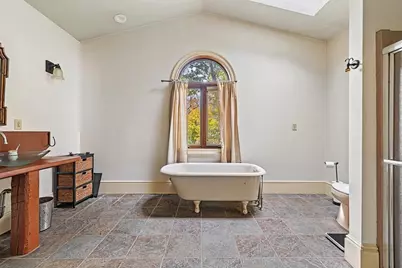 250 Shrewsbury St, Holden, MA 01520 - Photo 25