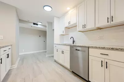 348 Rantoul Street #202, Beverly, MA 01915 - Photo 9