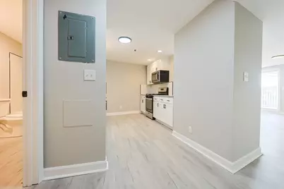 348 Rantoul Street #202, Beverly, MA 01915 - Photo 11