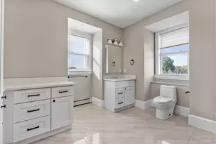 62 Chestnut St, Saugus, MA 01906 - Photo 15