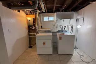 34 Arnold St, Quincy, MA 02169 - Photo 21