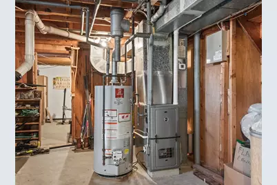 411 Daniels Street, Fitchburg, MA 01420 - Photo 33