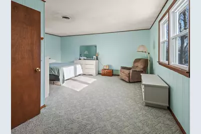 411 Daniels Street, Fitchburg, MA 01420 - Photo 29