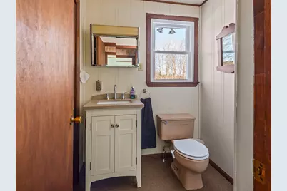 411 Daniels Street, Fitchburg, MA 01420 - Photo 25