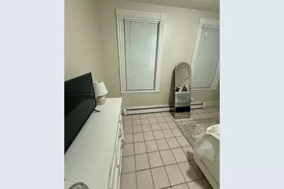 190 L St #1, Boston, MA 02127 - Photo 9