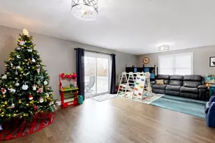 3 Old Field Wy, Lakeville, MA 02347 - Photo 3