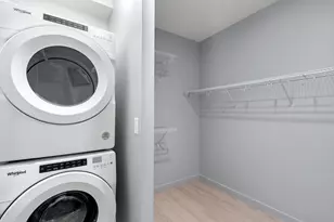 21-35 W 2nd St, Boston, MA 02127 - Photo 3