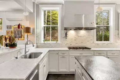 468 Summer Street, Manchester by the Sea, MA 01944 - Photo 9