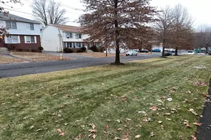 189 Essex St, Springfield, MA 01151 - Photo 3