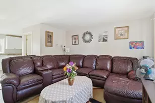 189 Essex St, Springfield, MA 01151 - Photo 5