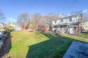 40 Walter St, Lynn, MA 01902 - Photo 3