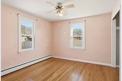 55 Gardens Dr, Springfield, MA 01119 - Photo 21