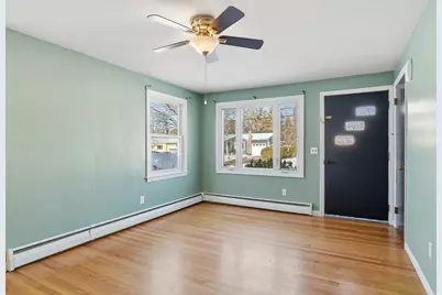 55 Gardens Dr, Springfield, MA 01119 - Photo 5