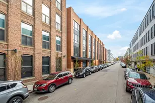 340 W 2nd St, Boston, MA 02127 - Photo 29