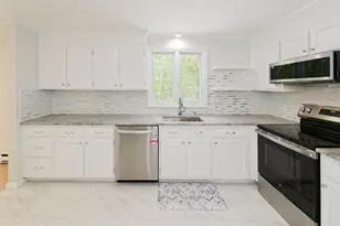 60 Spencer St, Millis, MA 02054 - Photo 5