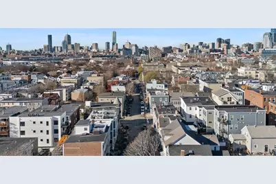 242 W 5th St #3, Boston, MA 02127 - Photo 33