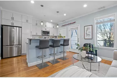 242 W 5th St #3, Boston, MA 02127 - Photo 13