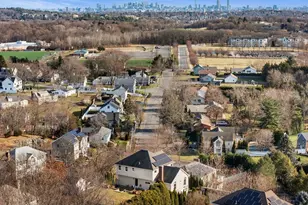 97 Harrington Rd, Waltham, MA 02452 - Photo 37