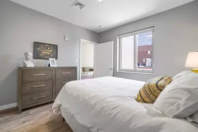 10 Essex St #304, Cambridge, MA 02139 - Photo 5