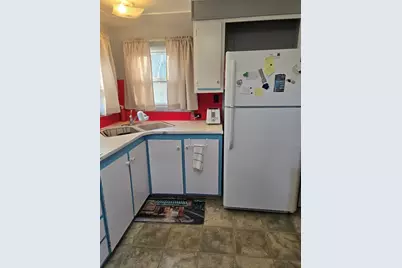 165 Padelford St, Berkley, MA 02779 - Photo 9