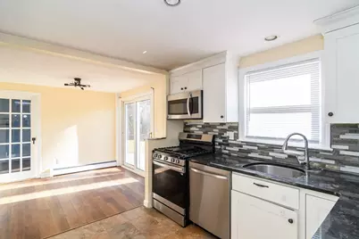 10 Spring Valley Rd, Natick, MA 01760 - Photo 3