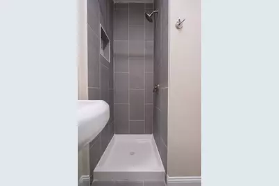 293 Fayette St #12, Quincy, MA 02170 - Photo 7