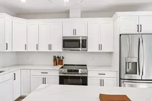 62 Foundry, Wakefield, MA 01880 - Photo 9