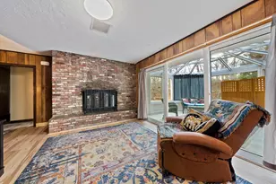 298 Lisle St, Braintree, MA 02184 - Photo 9