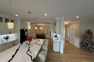 30 April's Way, Tewksbury, MA 01876 - Photo 5