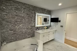 30 April's Way, Tewksbury, MA 01876 - Photo 27