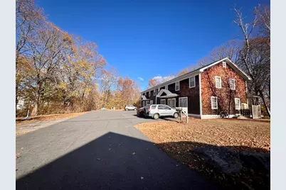 230 Beacon Street #3, Clinton, MA 01510 - Photo 3