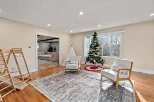 46 Ramshorn Rd, Dudley, MA 01571 - Photo 7