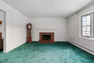 31 Locke Ave, Athol, MA 01331 - Photo 7