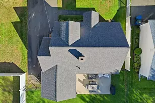 167 Wolcott Ave, West Springfield, MA 01089 - Photo 25