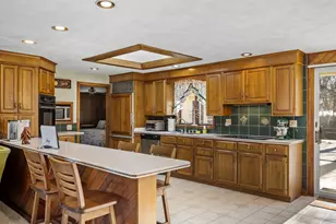 11 Reservoir Dr, Danvers, MA 01923 - Photo 7