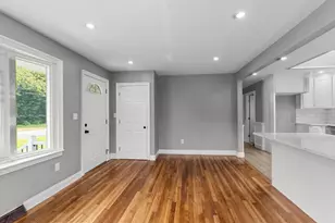 249 Barneyville Rd, Swansea, MA 02777 - Photo 13