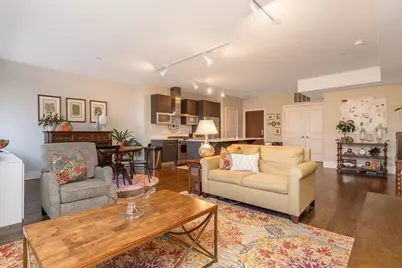 10 St. George Street #203, Boston, MA 02118 - Photo 3