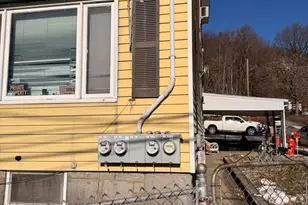 1 Verdi Rd, Worcester, MA 01604 - Photo 3